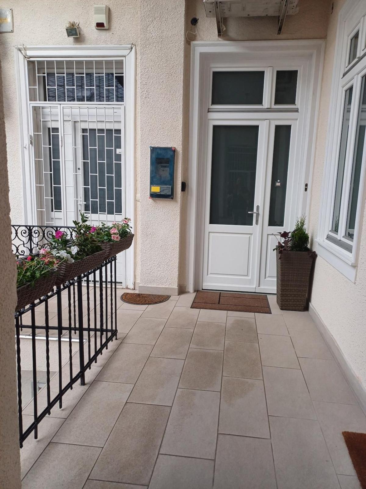 Danube Luxory Apartment *